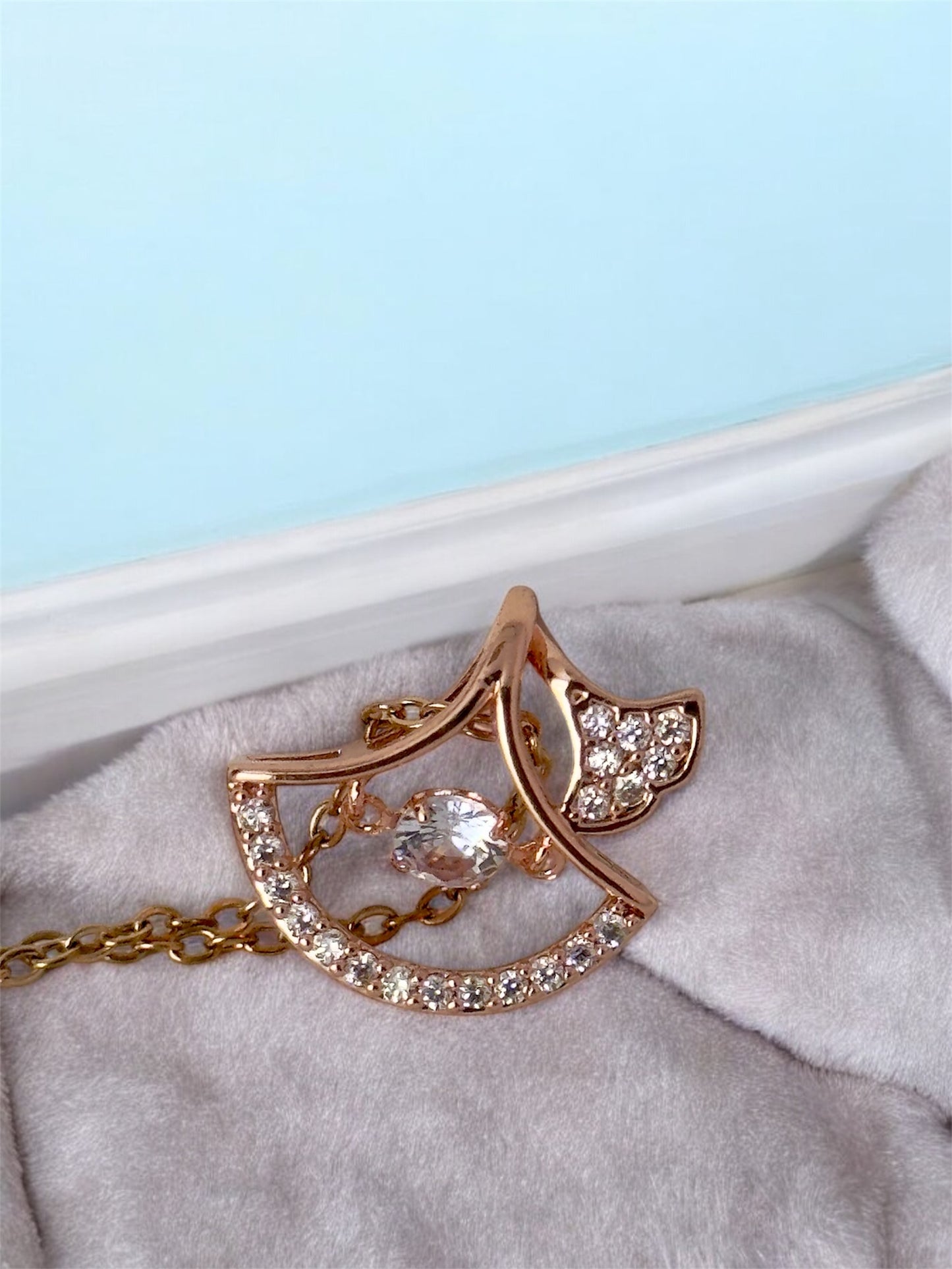 Leaf Shaped Rose Gold Platted Anti Tarnish Premium Necklace