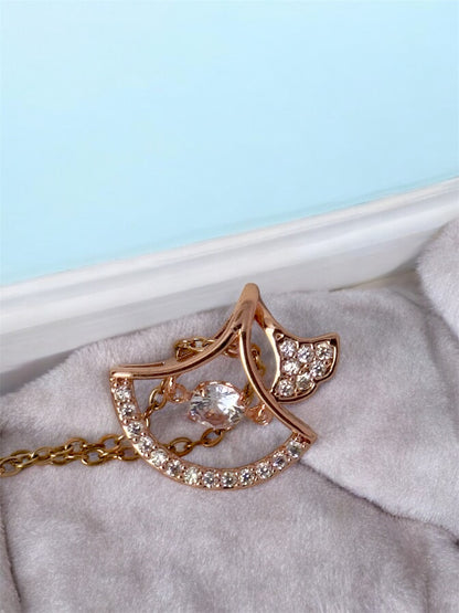 Leaf Shaped Rose Gold Platted Anti Tarnish Premium Necklace